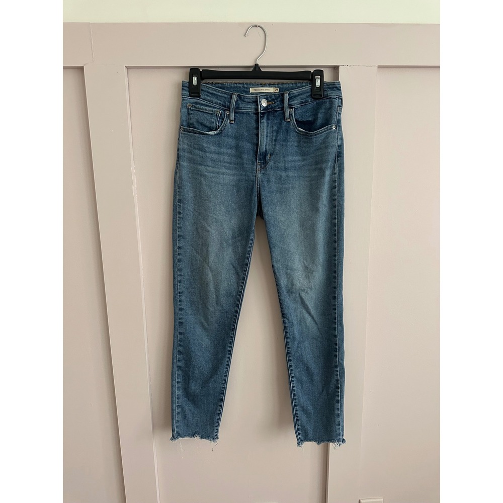Levis 721 High Rise Skinny Jeans Medium Wash‎ Raw Hem W27 18882-0033 Womens